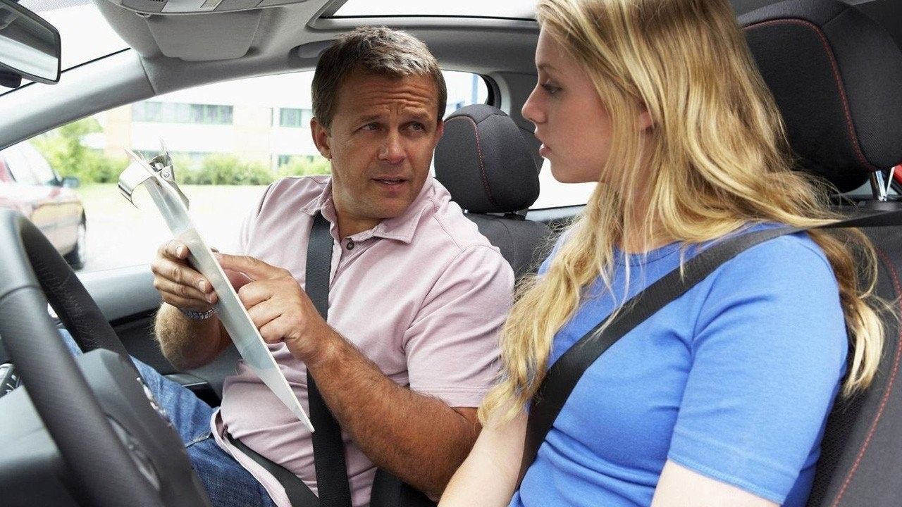 Spanish Driving Tests: Formats and Preparation Guidelines